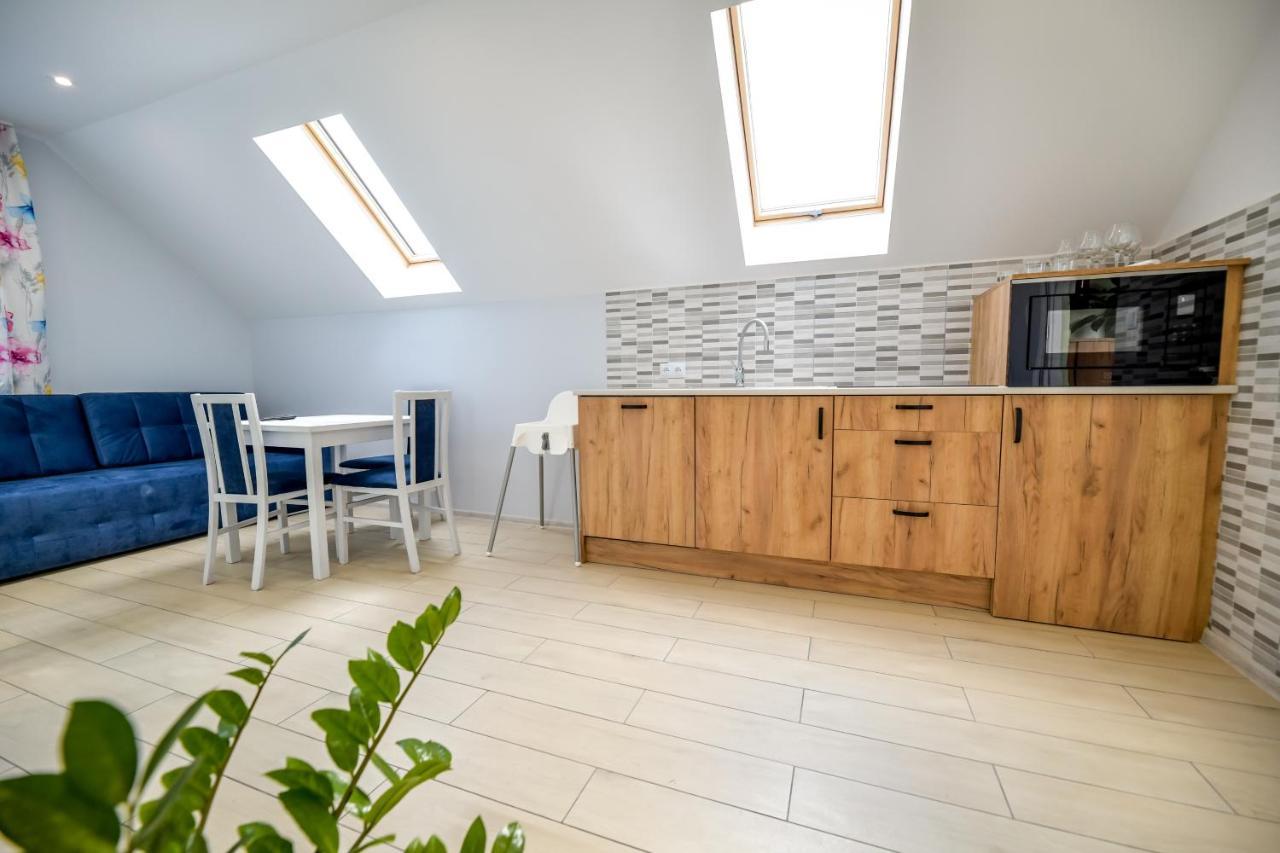 Kempingzator Apartamenty Esterno foto