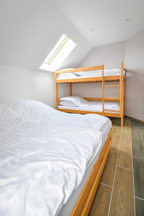 Kempingzator Apartamenty Esterno foto